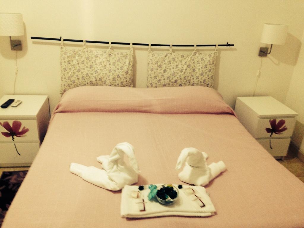 Le Charme House 2 Bed & Breakfast Rome Exterior photo